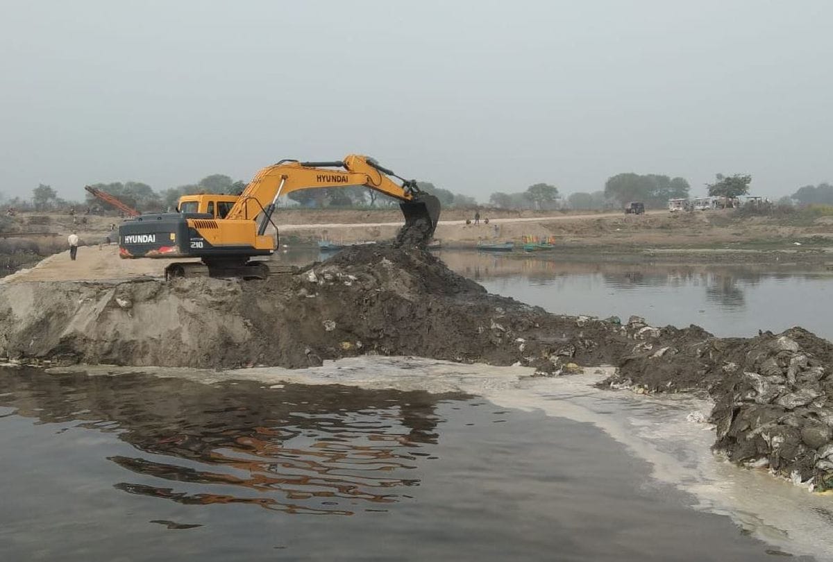 Vrindavan Kumbh Mela 2021 Bacteria will clean the dirty water of drains in Vrindavan
