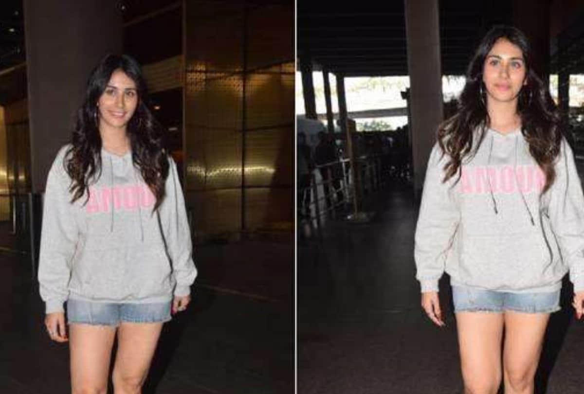 warina hussain loveyatri actress show glamours side on social media photos are stunning