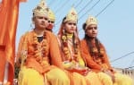 मुस्करा कस्बे में राम मंदिर निर्माण जन जागरण जुलूस में शामिल झांकी। संवाद