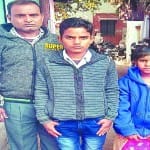 पांच साल बाद जेल से रिहा होने के बाद बच्चों के साथ दंपती