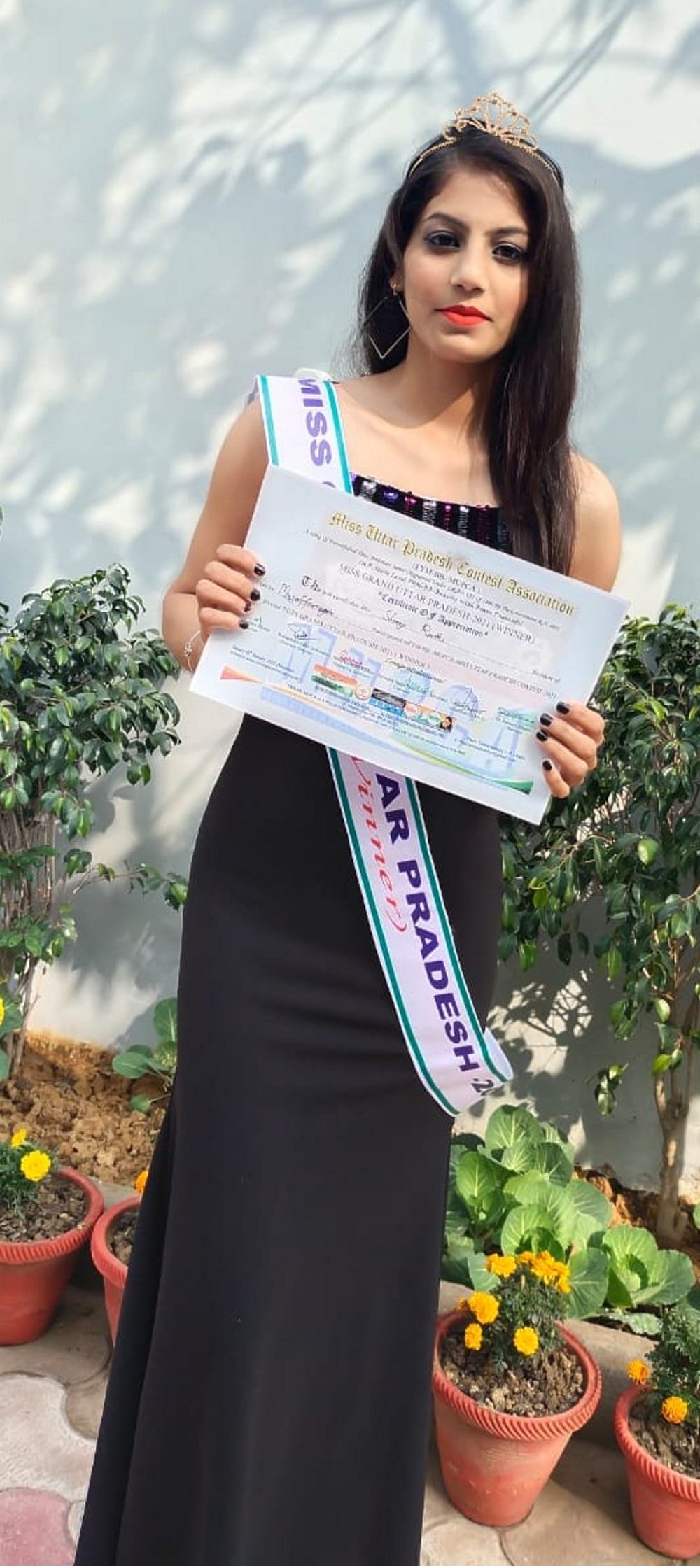 Shreeji Rathi of Muzaffarnagar won the title of Miss Grand UP