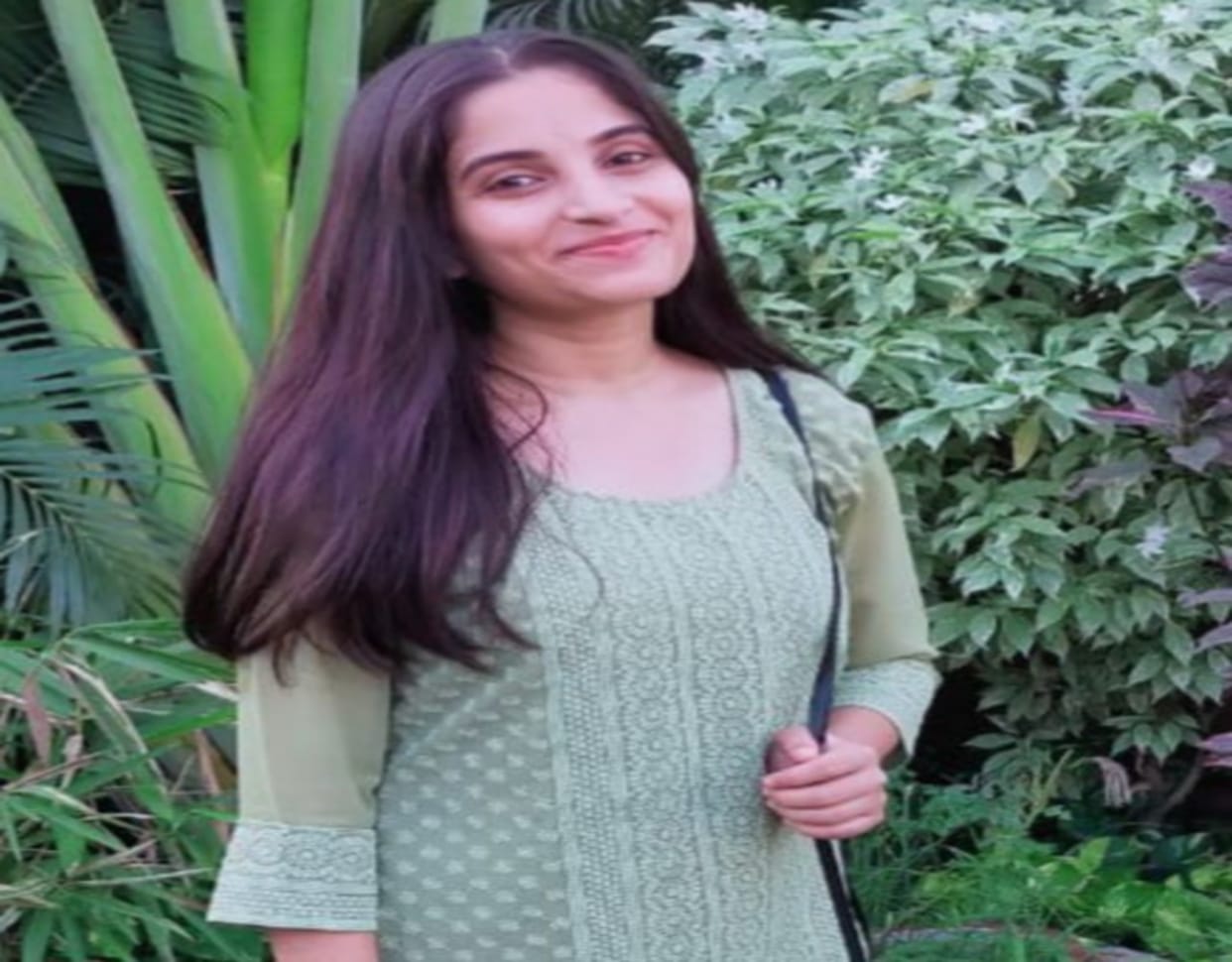 purvanchal university student Saumya Tiwari will get Atul Maheshwari gold medal