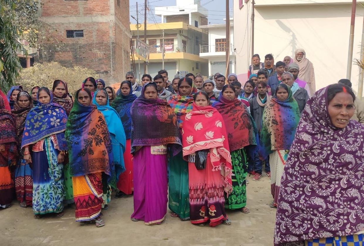 Consumers demonstrated in Jalalpur, electricity sub-station