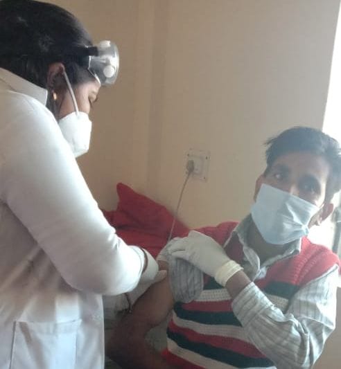 80 people vaccinated in Champawat and 70 in Barakot