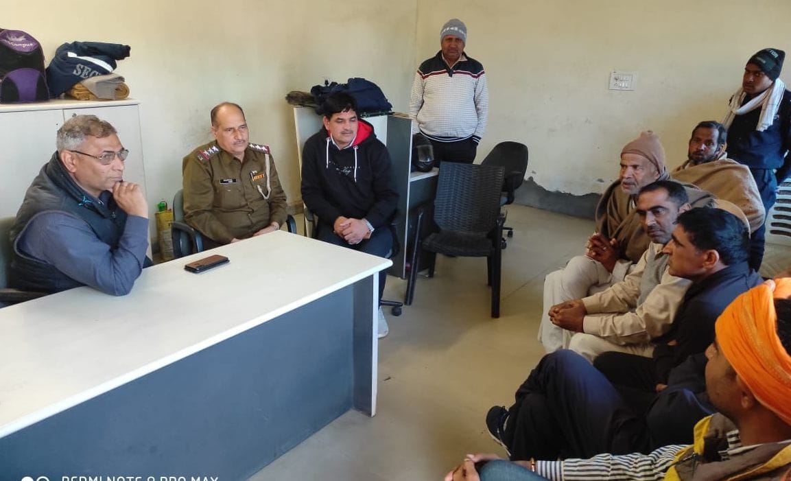 meeting with kisan leader and officer, officer spoke vacate toll