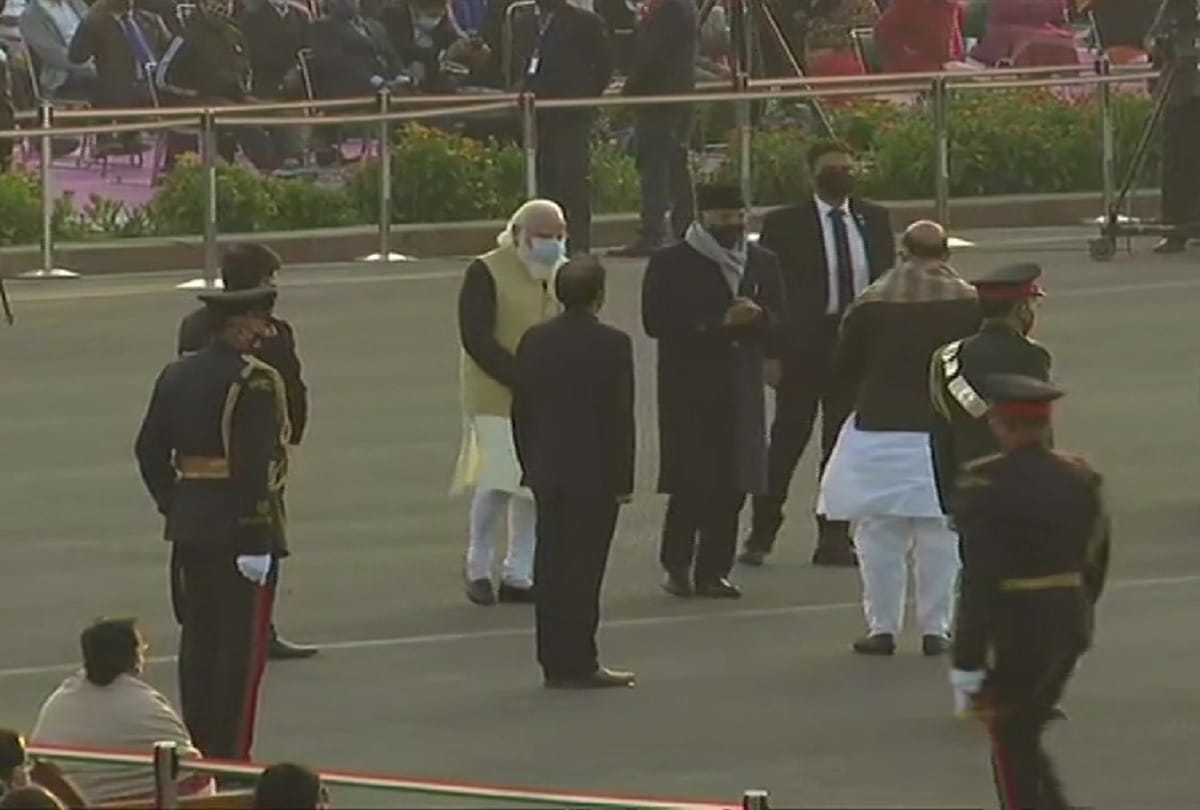 Beating Retreat Ceremony 2021 in Delhi News: Beating Retreat Ceremony At Vijay Chowk, President Ram Nath Kovind, PM Narendra Modi attended