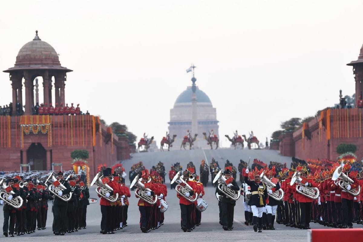 Beating Retreat Ceremony 2021 in Delhi News: Beating Retreat Ceremony At Vijay Chowk, President Ram Nath Kovind, PM Narendra Modi attended