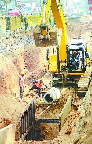 Lack of work is not less problem of jam in the city