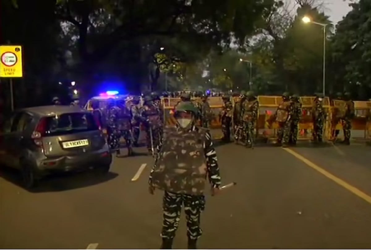 Delhi Blast News: Blast outside Israeli Embassy in Delhi no injuries reported