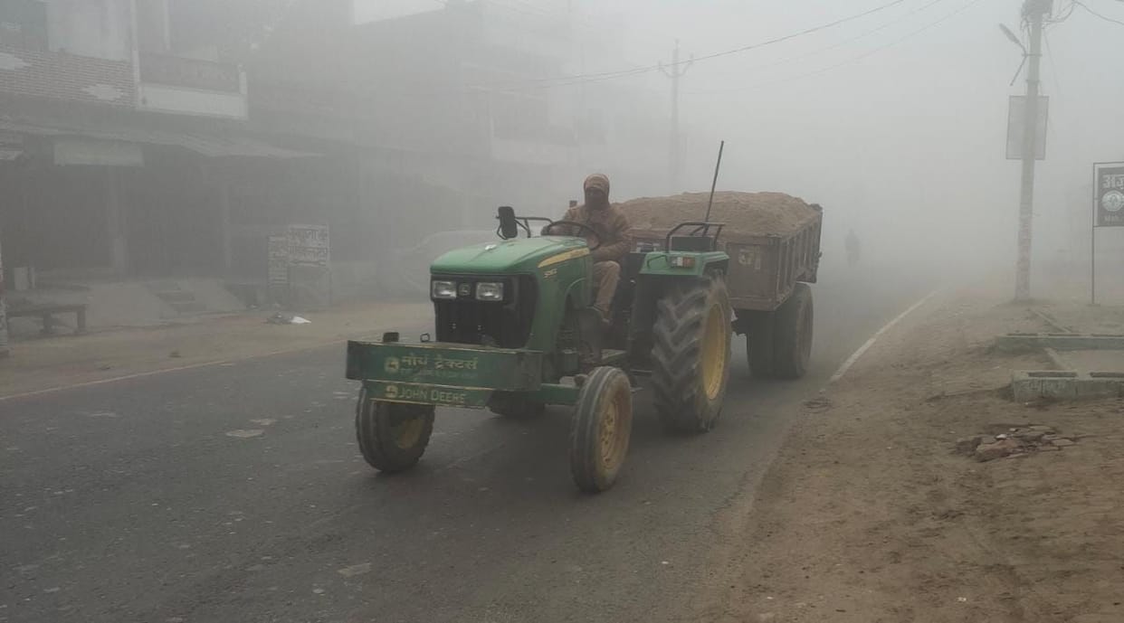 Incense neutralized by thick fog and clouds