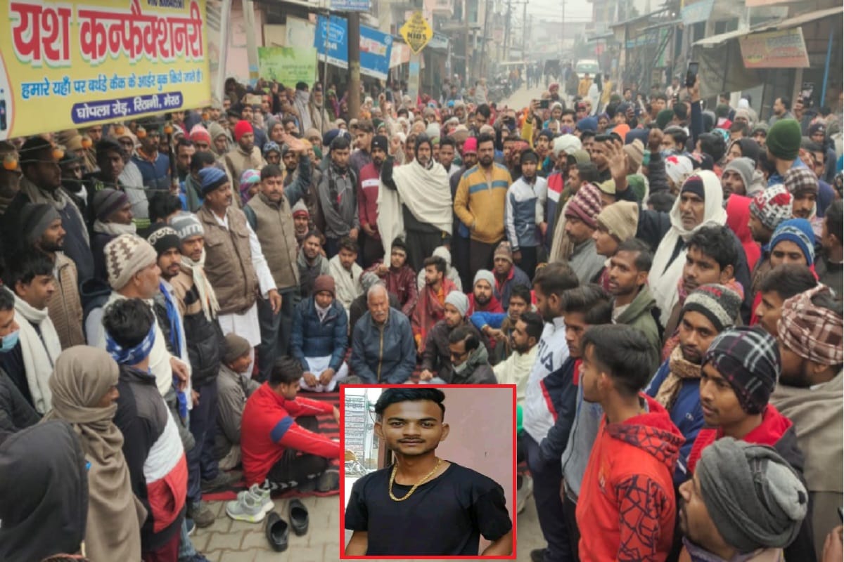 Akash murder case: hungama in Rithani, police lathi charged on women