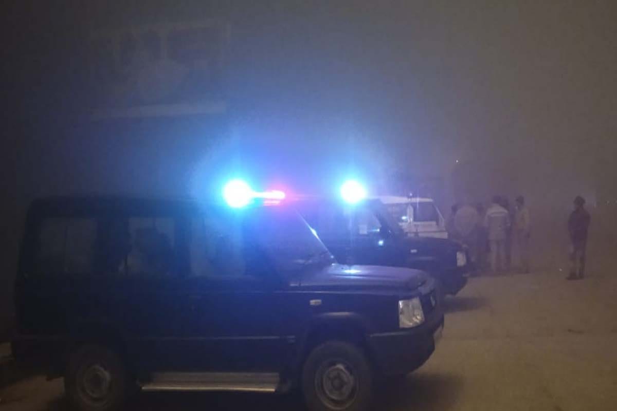 Akash murder case: hungama in Rithani, police lathi charged on women
