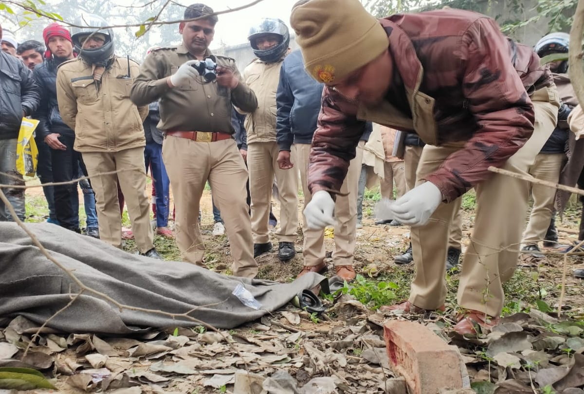 amroha boy abducted and strangled neck to death then his face thrashed with brick to hide identity