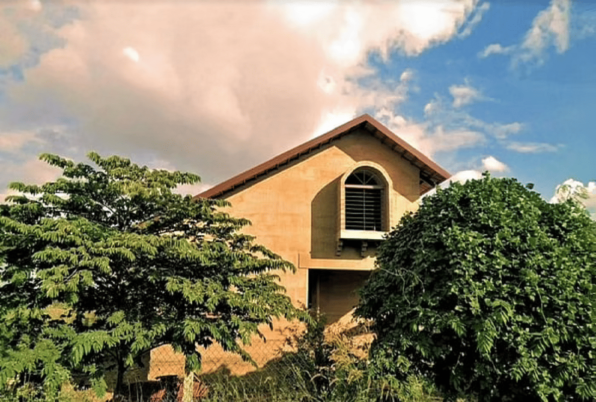 bengaluru eco friendly solar powered mud house