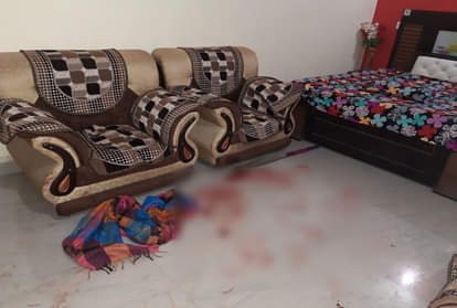 शिक्षक की पत्नी की हत्या का मामला