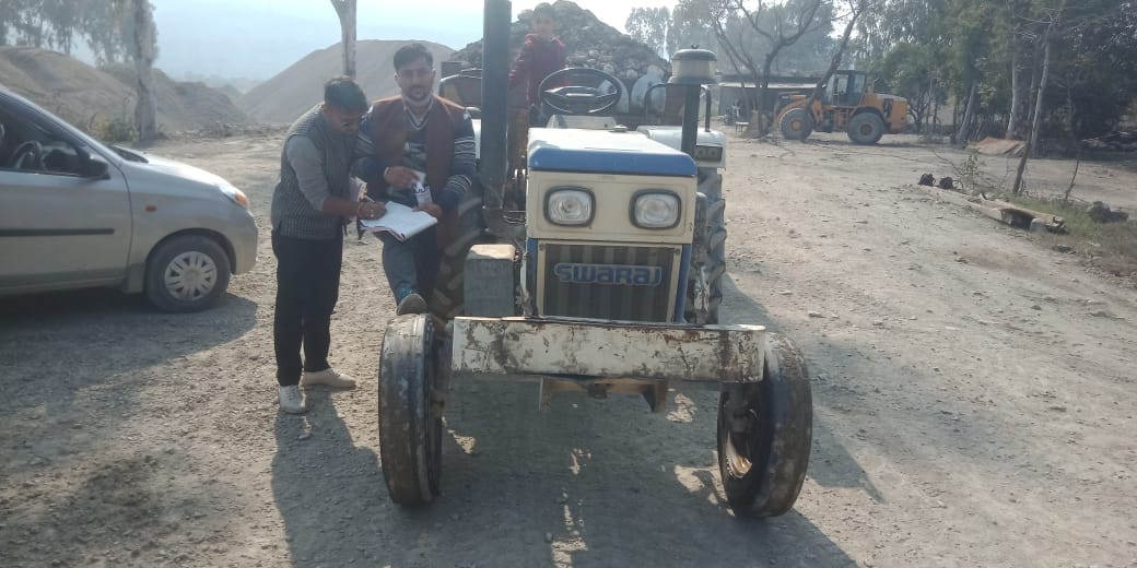 three tractor found in illegale mining in ponta sahib sirmaur himachal pradesh