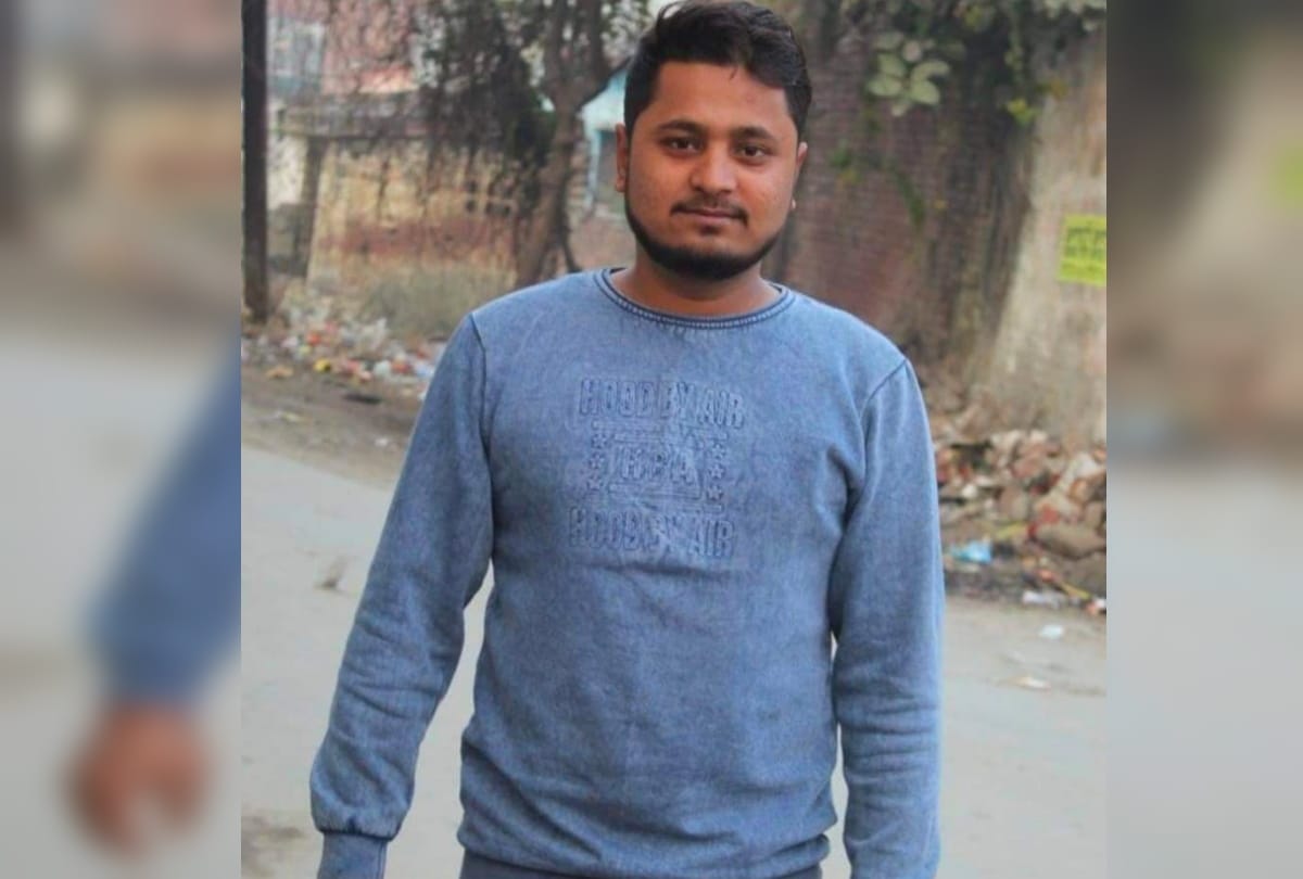 one dead and two injured in road accident Deoria