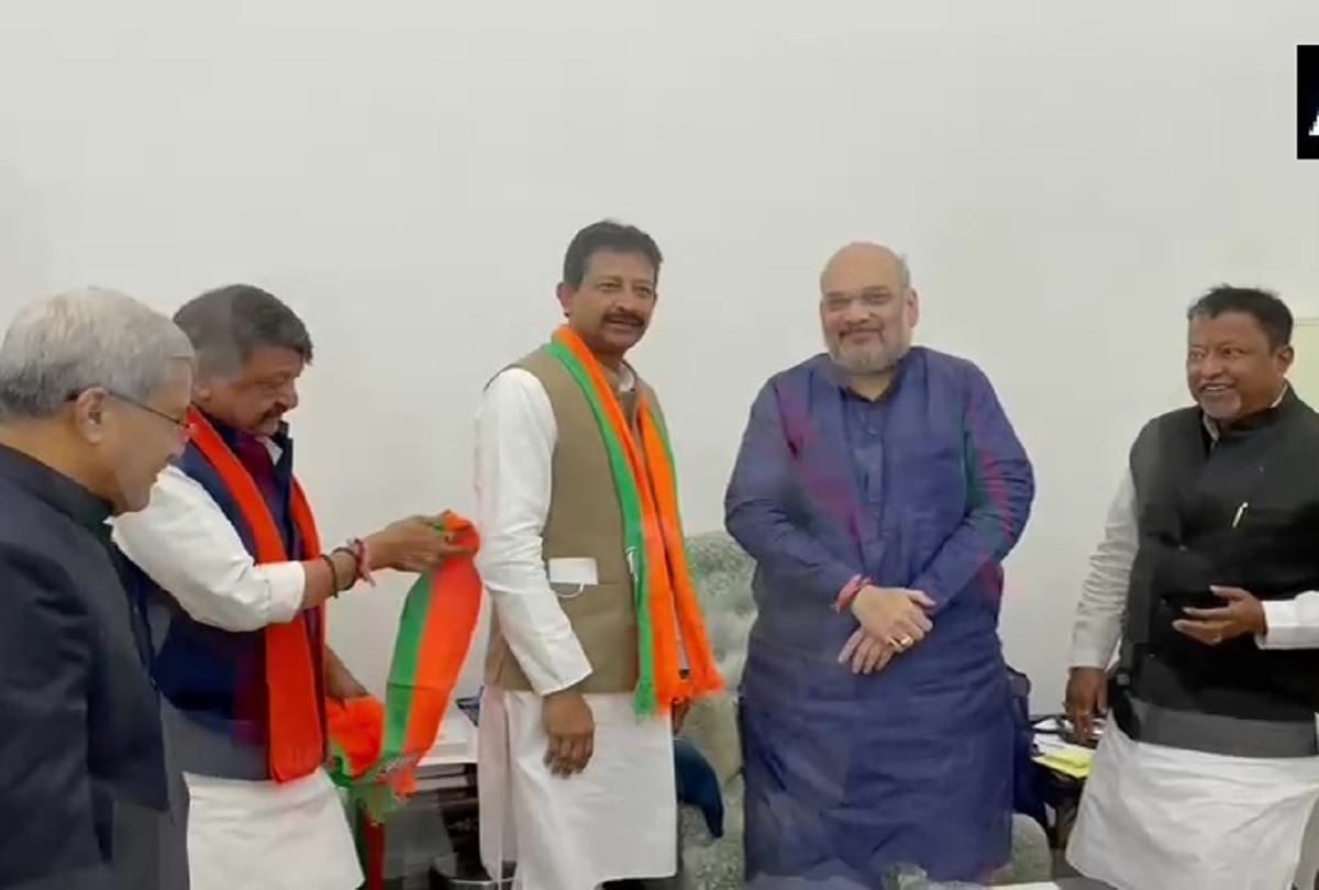 Former TMC leader Rajib Banerjee, Rudranil Ghosh, Rathin Chakraborti, Baishali Dalmiya, Prabir Ghoshal Joined BJP