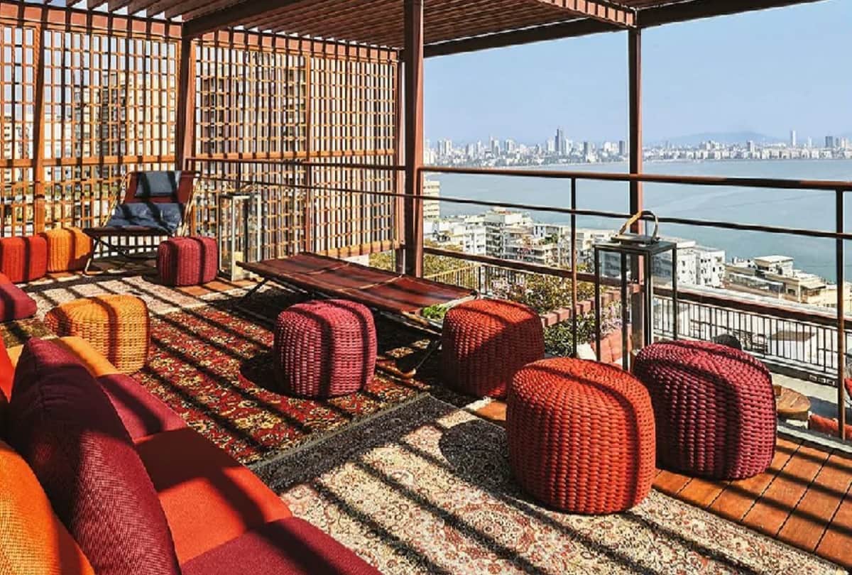 Actress Juhi Chawla and Jay Mehta beautiful house photos get viral over social media