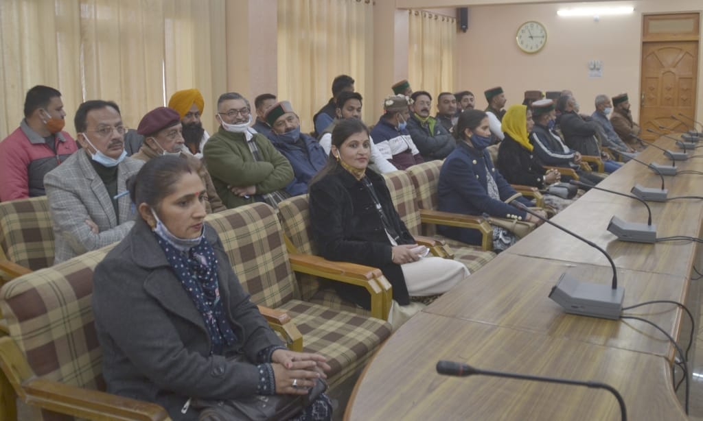 one member of congress party not participate on oath ceremony