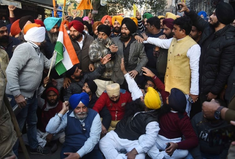Punjab : protest against BJP leaders continues