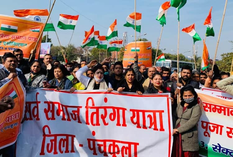 Lawyers hold hunger strike in Chandigarh
