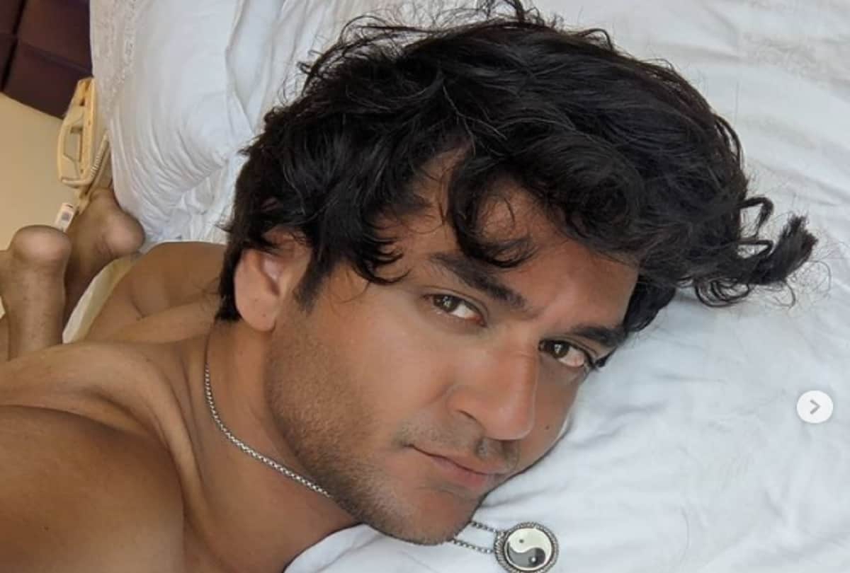 Roadies winner Vikas Khoker accuses Bigg Boss fame Vikas Gupta for physically assaulting him
