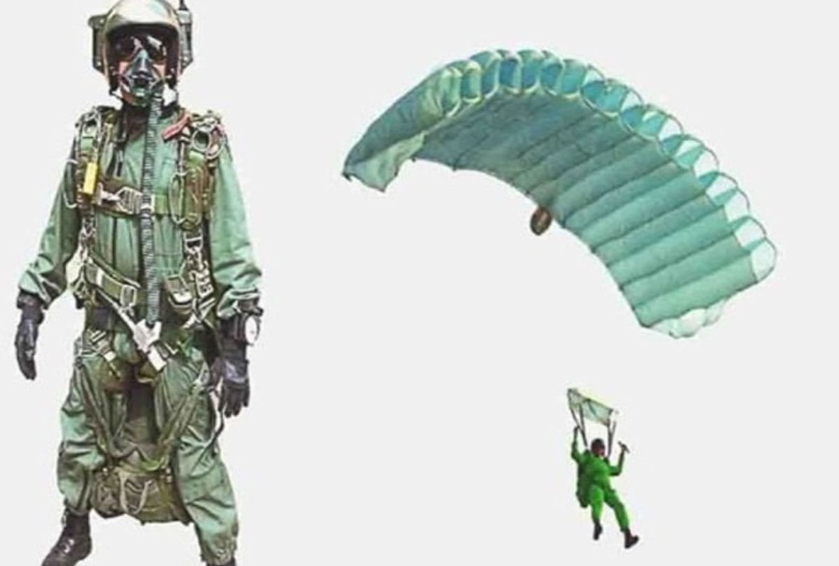 OPf made parachute for Sukhoi pilots