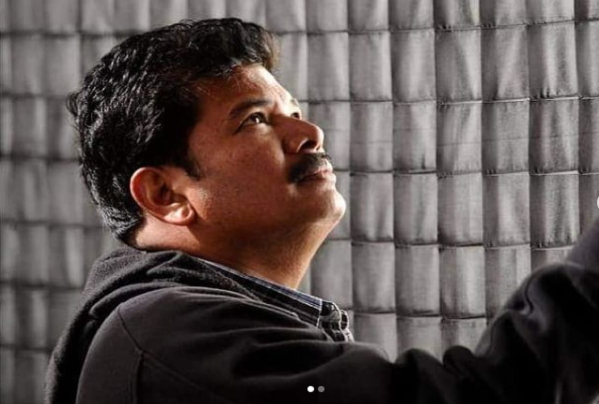 Non Bailable warrant issued against South cinema director Shankar for allegedly violating copyright act rules