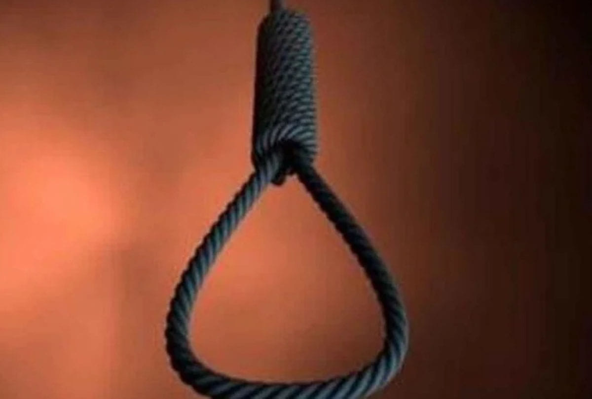 Youth committed suicide by hanging in kanpur