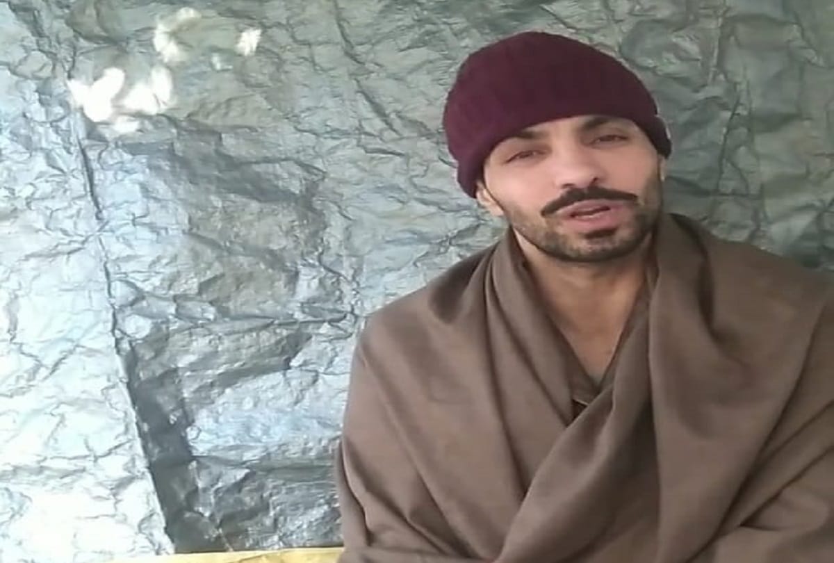 Deep Sidhu became emotional on Facebook live