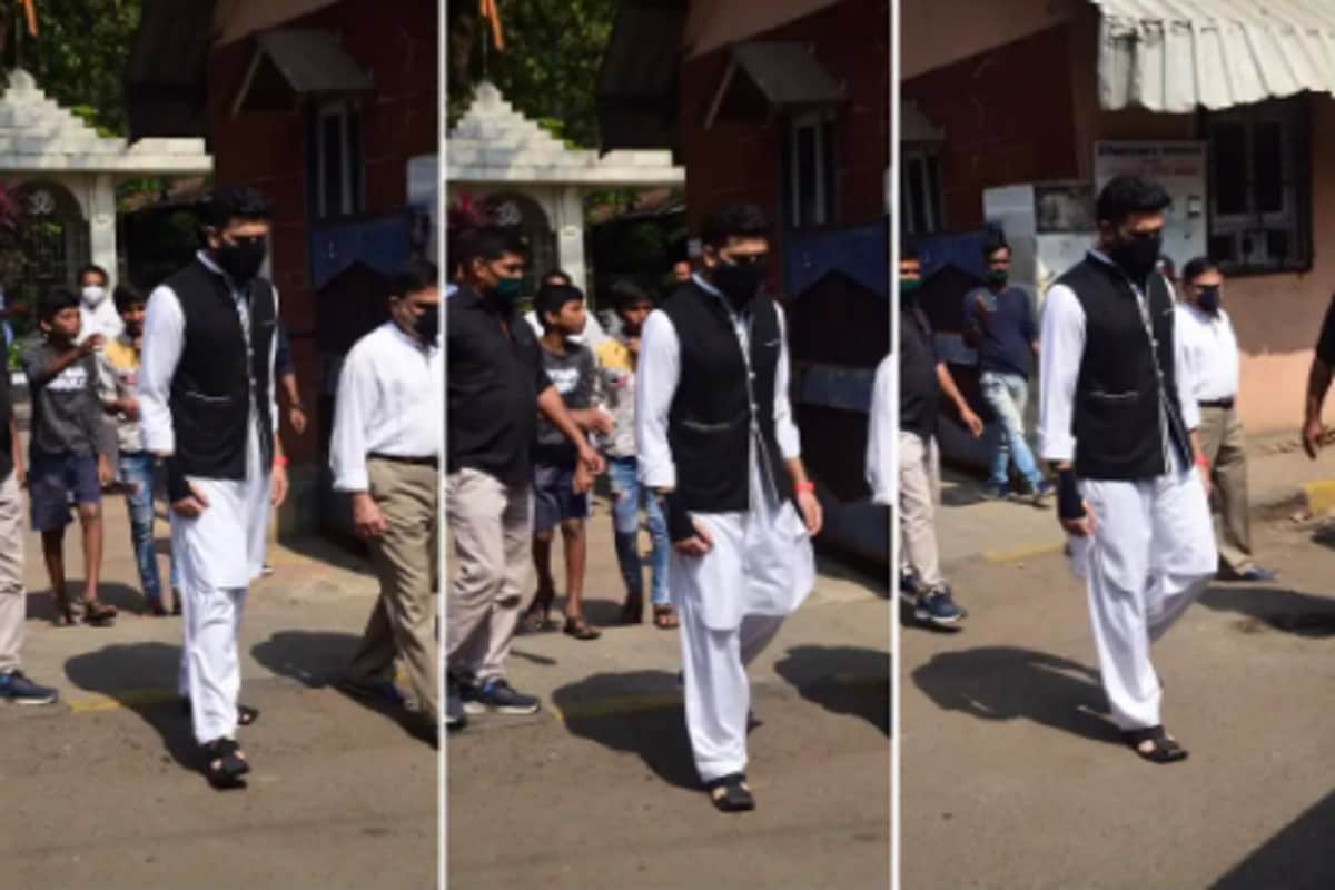 Abhishek Bachchan attends producer Bunty Walia father funeral See in pics