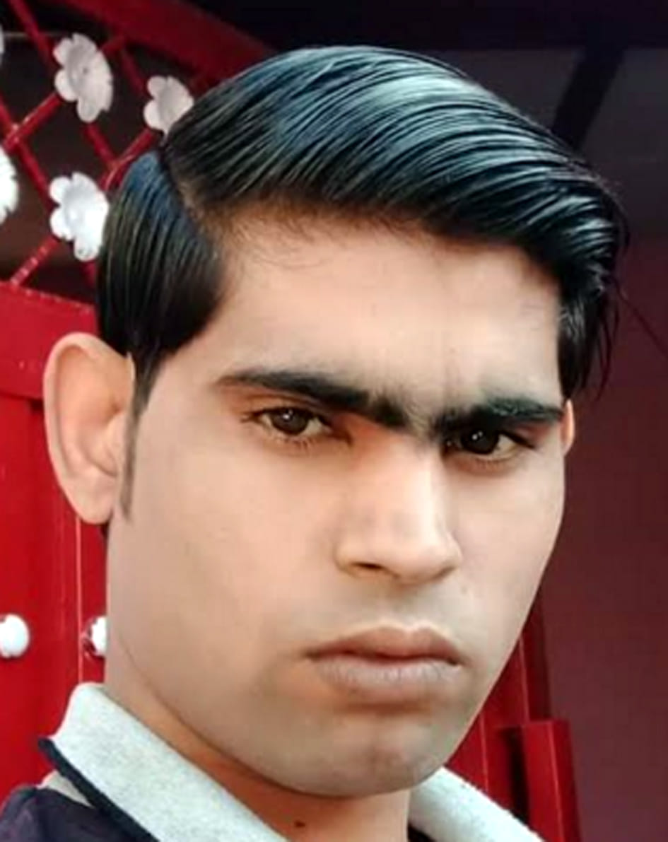 ,wife and her father set a fir