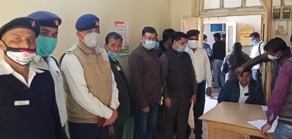 Hathras: 2,175 people underwent health check at Chief Minister Arogya Mela