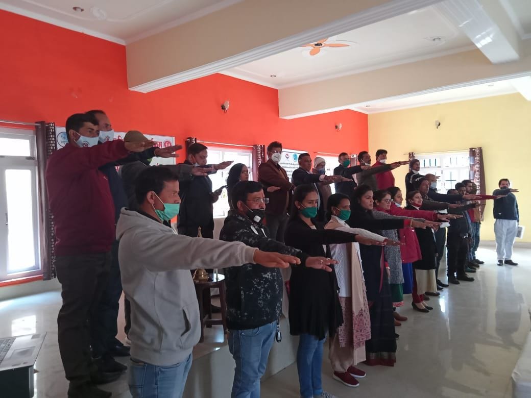 Pledged not to use cigarettes and other tobacco products