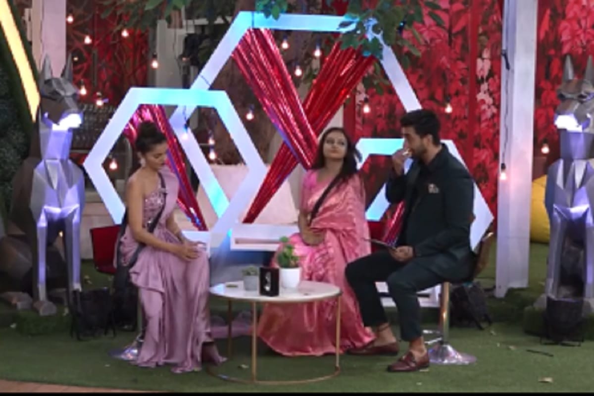 bigg boss 14 rubina dilaik claims salman khan is biased toward eijaz khan video