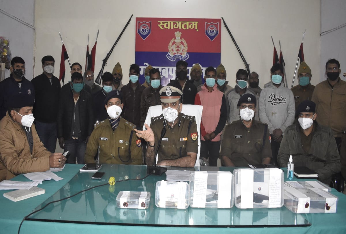 Accountant did not grab money was robbed of Rs 32 lakh in Gorakhpur