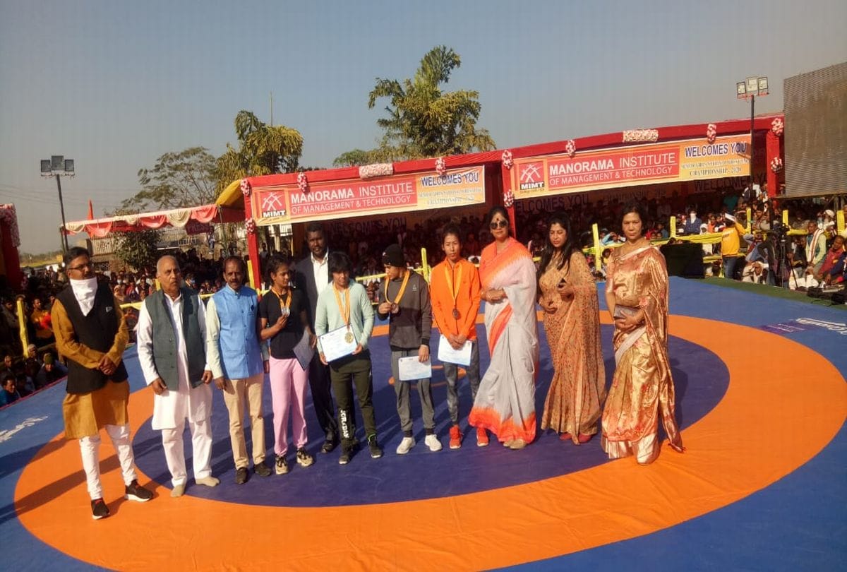 Asian Games bronze medalist Defeat In Agra