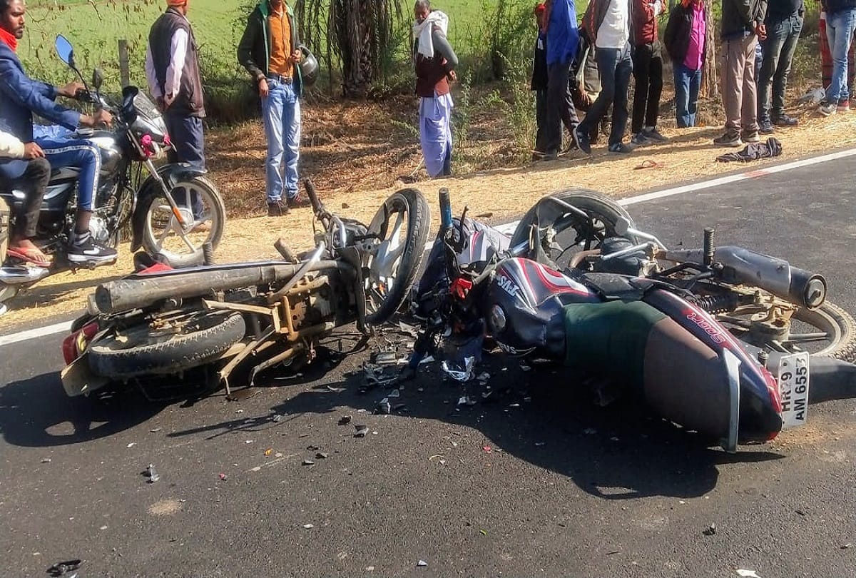 Three killed one seriously injured in a bikes collision in jhansi