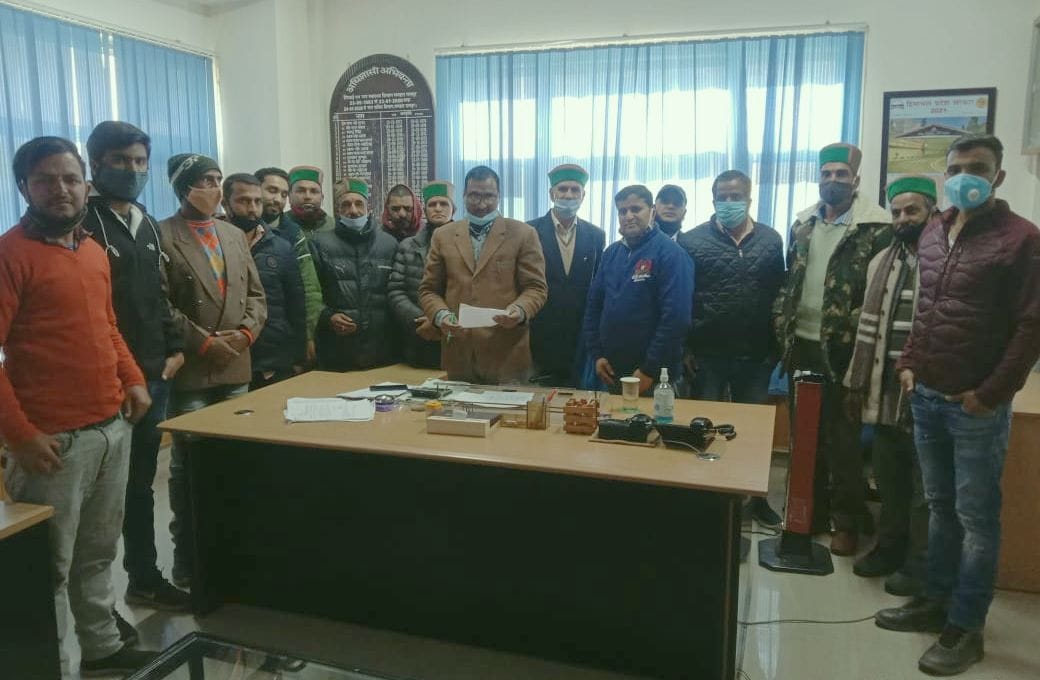 Memorandum submitted for transport, road, drinking water and electricity related problems
