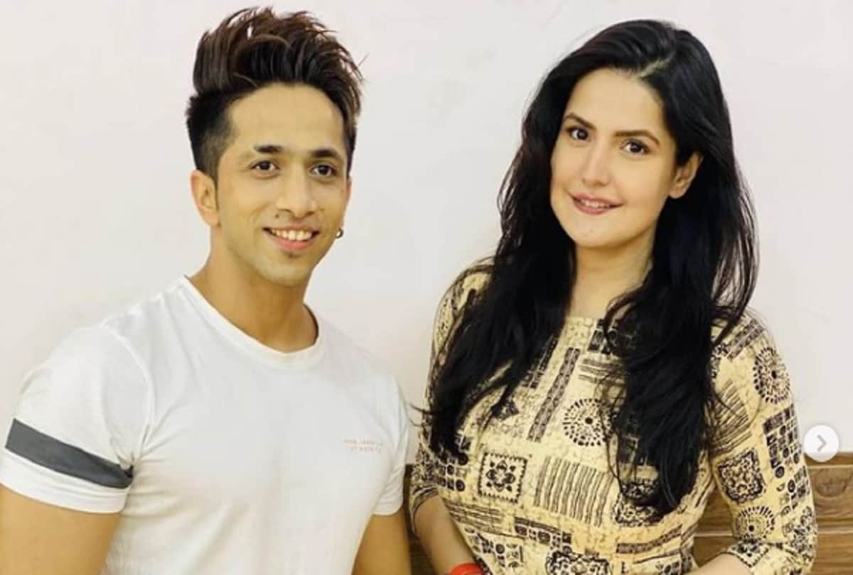 Zareen Khan pictures and looks goes viral on internet after her statement on Katrina Kaif 