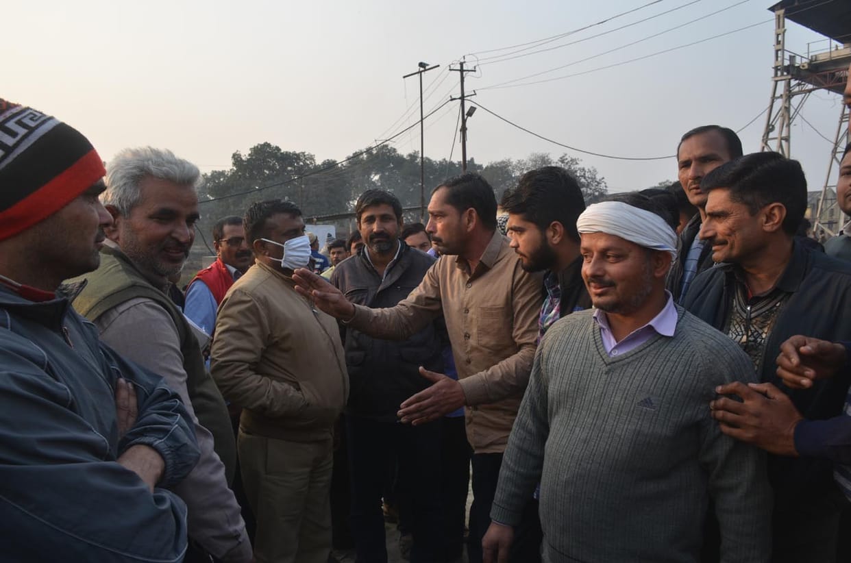 Commotion of farmers against Ghatauli