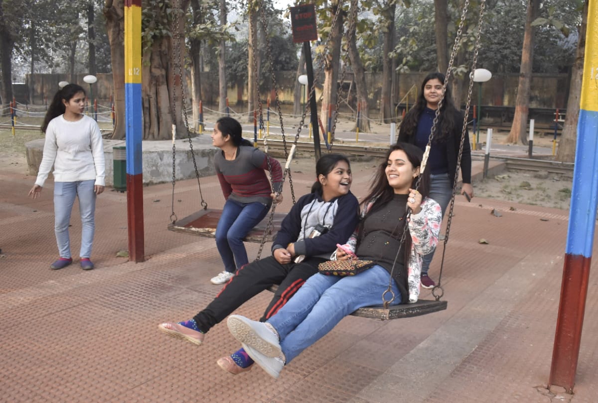 weather forecast of UP Gorakhpur people relief by Sunshine weather Chance from five february