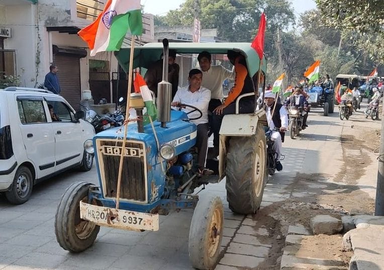 tractor yatra, police, villegers, return