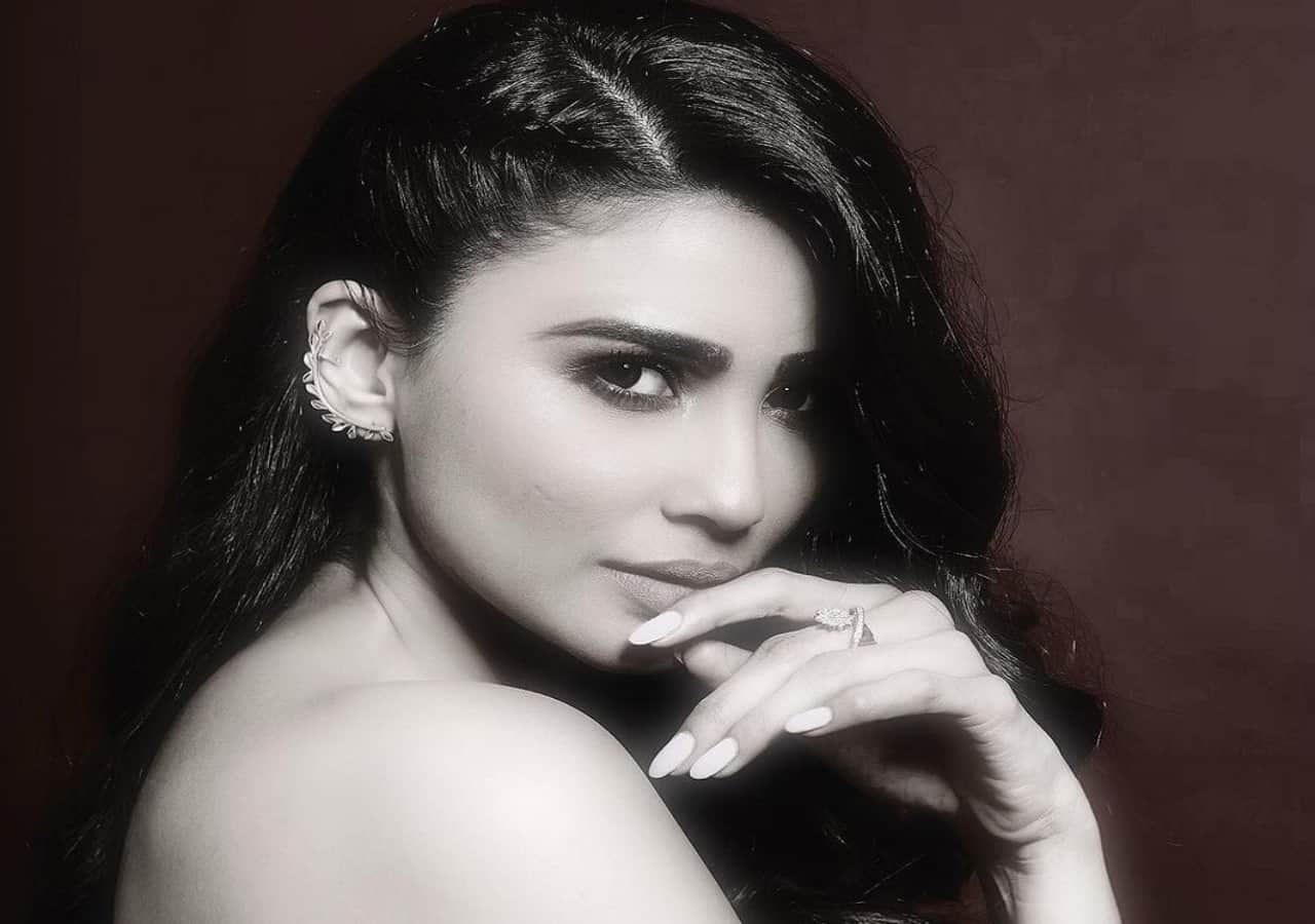 daisy shah got emotional after remembering her career struggle