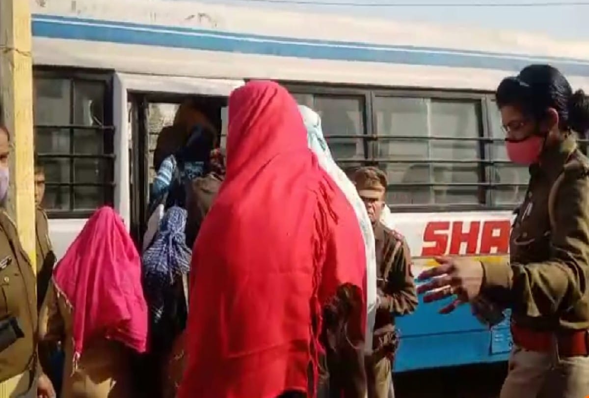 Agra Police Raid On Hotel Owner Not Caught