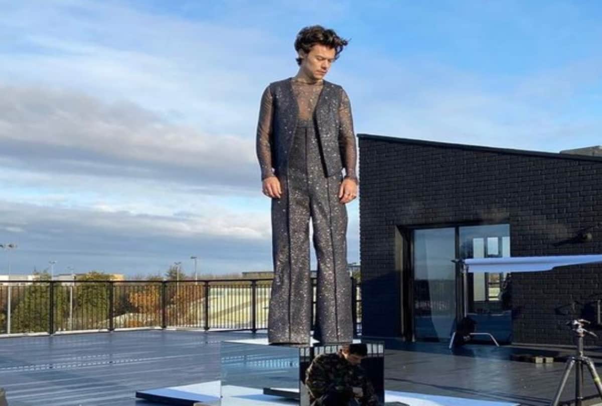 happy birthday harry styles stereotypes breaker