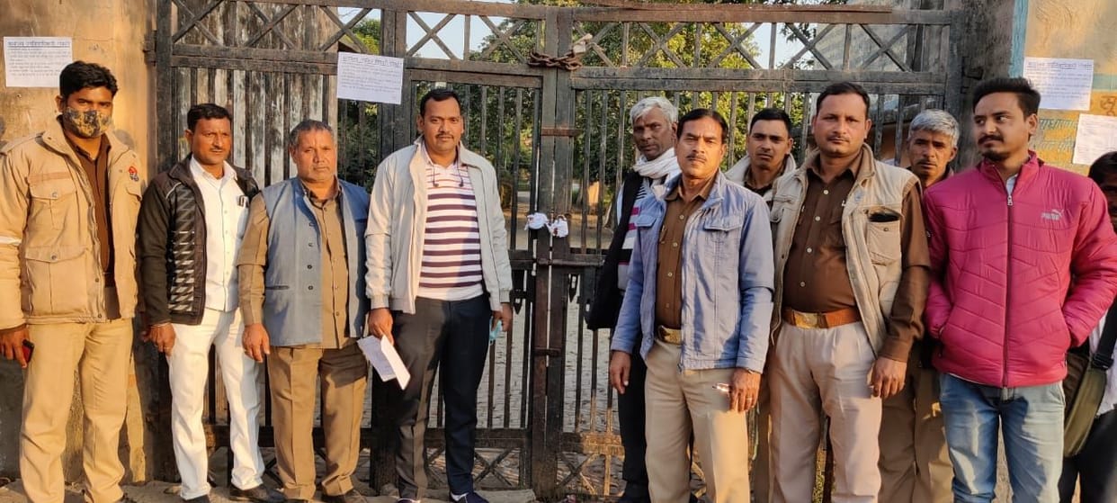 police,theft,stamp,modi bhawan