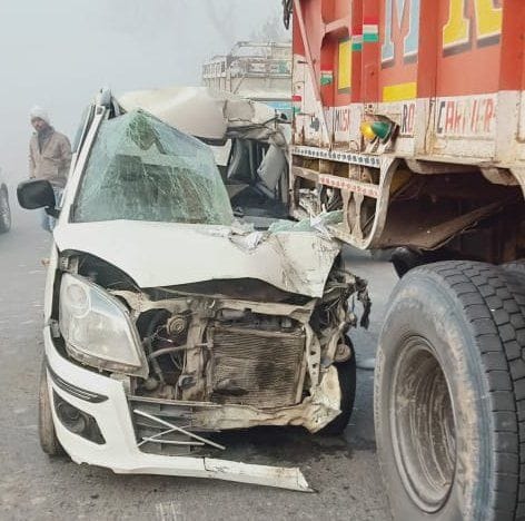 A student going to give CTET died in an accident, two injured
