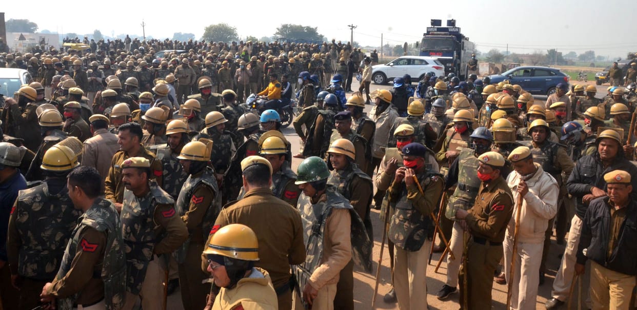 conflict situation with police, uderstanding reached with  understanding